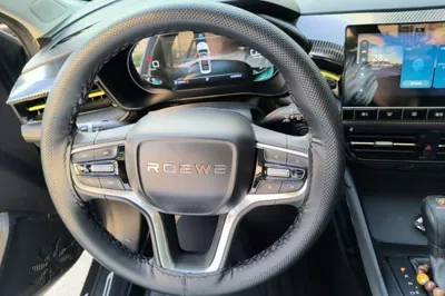 Roewe i5 2021, 62400 км, за 7239 USD - фото 13