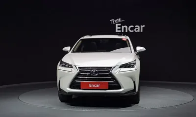 Lexus NX 2017, 59390 км, за 17657.87 USD