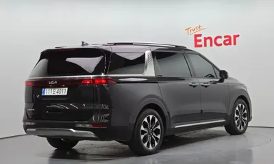 Kia Canival 2023, 81536 км, за 20718.24 USD