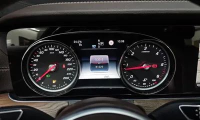 Mercedes-Benz E-Class 2020, 81229 км, за 18183.01 USD - фото 8