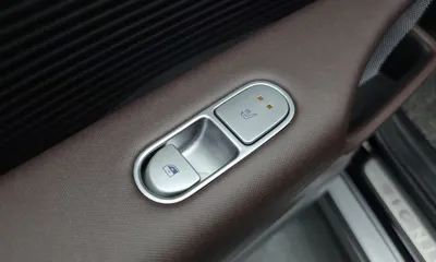 Hyundai Ioniq6 2023, 67839 км, за 23289.12 USD - фото 28