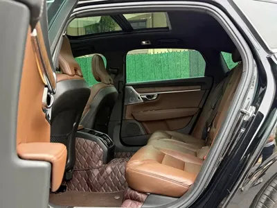 Volvo S90 2021, 50000 км, за 20365.64 USD - фото 6