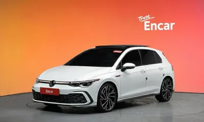 Volkswagen Golf · 2023 год