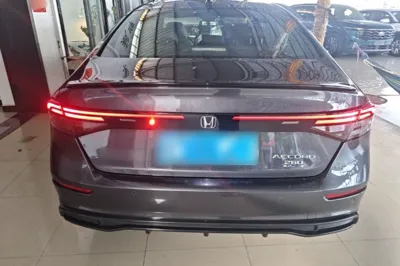 Honda Accord 2023, 7600 км, за 21776 USD