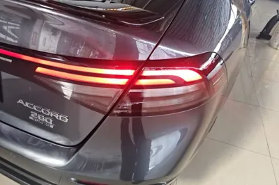 Honda Accord 2023, 7600 км, за 21776 USD - фото 9