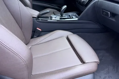 BMW 3 Series 2019, 60200 км, за 16220 USD - фото 26