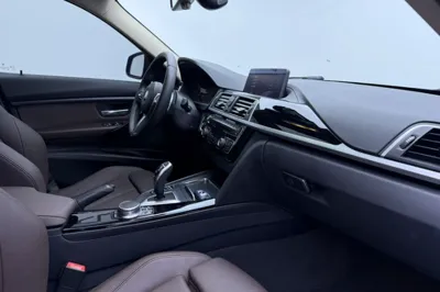 BMW 3 Series 2019, 60200 км, за 16220 USD - фото 34