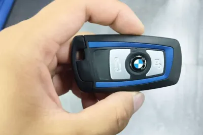 BMW 3 Series 2019, 60200 км, за 16220 USD - фото 36