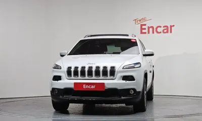 Jeep Cherokee 2018, 81022 км, за 7664.35 USD