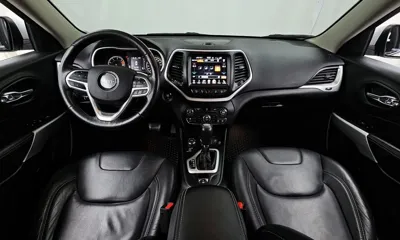 Jeep Cherokee 2018, 81022 км, за 7664.35 USD - фото 7