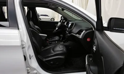 Jeep Cherokee 2018, 81022 км, за 7664.35 USD - фото 11