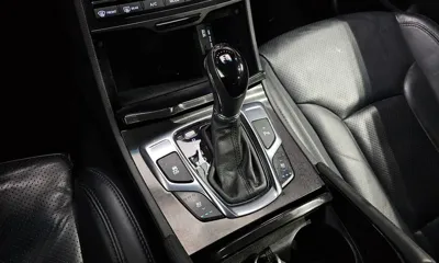 Hyundai Grandeur 2017, 130248 км, за 6236.05 USD - фото 9