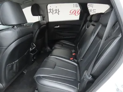 Hyundai Santafe 2019, 84866 км, за 11648.23 USD - фото 11