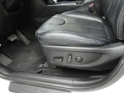 Hyundai Santafe 2019, 84866 км, за 11648.23 USD - фото 12