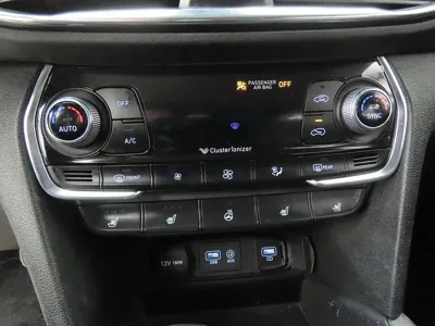 Hyundai Santafe 2019, 84866 км, за 11648.23 USD - фото 16