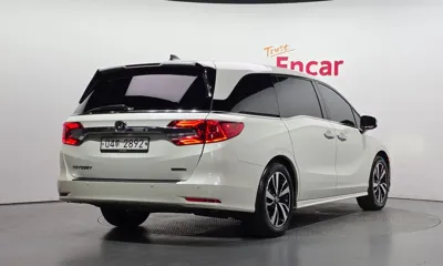 Honda Odyssey 2019, 65940 км, за 18526.94 USD - фото 2