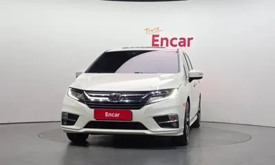 Honda Odyssey 2019, 65940 км, за 18526.94 USD - фото 3