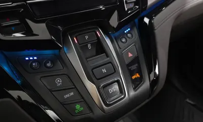 Honda Odyssey 2019, 65940 км, за 18526.94 USD - фото 9