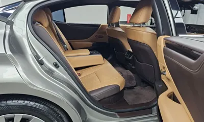 Lexus ES 2020, 72592 км, за 26422.2 USD - фото 12