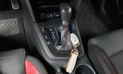 Hyundai Avante 2018, 53298 км, за 8990.23 USD - фото 9