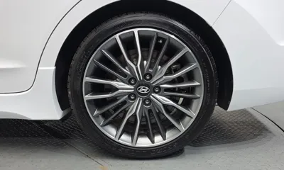 Hyundai Avante 2018, 53298 км, за 8990.23 USD - фото 21