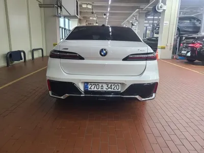 BMW 7-Series 2025, 23862 км, за 77489.06 USD