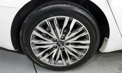 Kia K7 2021, 104057 км, за 11590.8 USD
