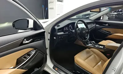 Kia K7 2021, 104057 км, за 11590.8 USD - фото 10