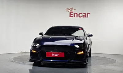 Ford Mustang 2019, 77158 км, за 14977.21 USD