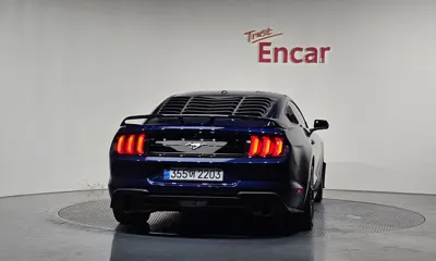 Ford Mustang 2019, 77158 км, за 14977.21 USD