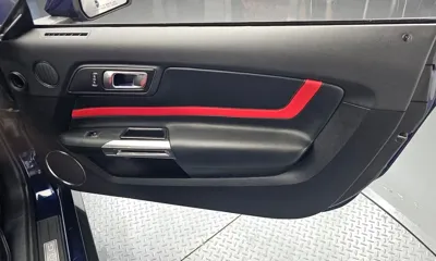Ford Mustang 2019, 77158 км, за 14977.21 USD - фото 25