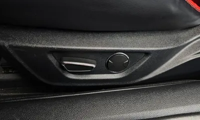 Ford Mustang 2019, 77158 км, за 14977.21 USD - фото 31