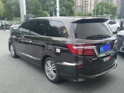 Honda Elysion 2018, 51500 км, за 14134.51 USD
