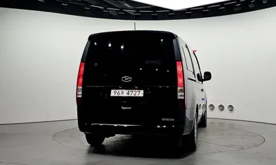 Hyundai Staria 2022, 49644 км, за 15328.71 USD