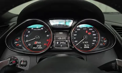 Audi R8 2014, 69596 км, за 52154.98 USD - фото 8