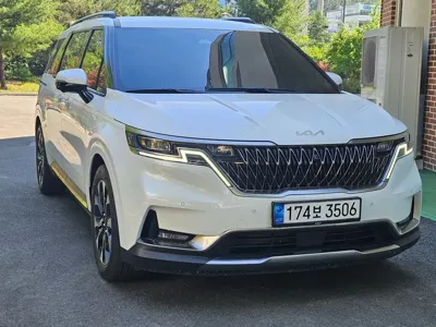 Kia Canival 2023, 29970 км, за 21655.51 USD