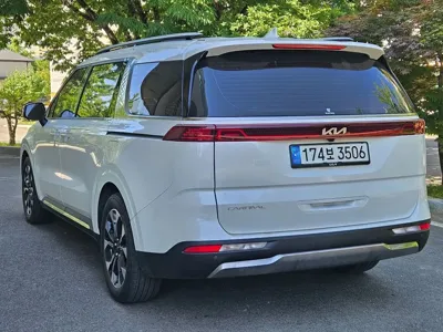 Kia Canival 2023, 29970 км, за 21655.51 USD - фото 6