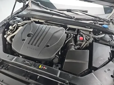 Volvo S60 2021, 101323 км, за 15203.61 USD