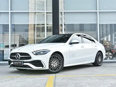 Mercedes-Benz C-Class 2024, 45000 км, за 29428.51 USD