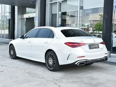 Mercedes-Benz C-Class 2024, 45000 км, за 29428.51 USD