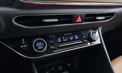 Hyundai Sonata 2020, 47326 км, за 15203.61 USD - фото 19