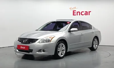 Nissan Altima · 2010 год
