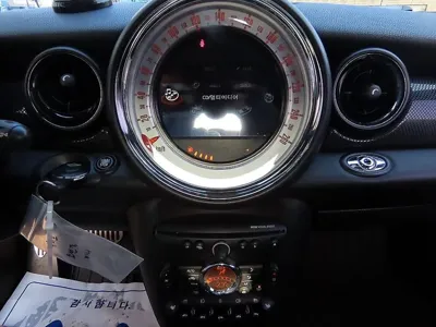 MINI Roadster 2012, 87889 км, за 8205.33 USD - фото 15