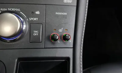 Lexus CT200h 2018, 123843 км, за 10553.75 USD - фото 32