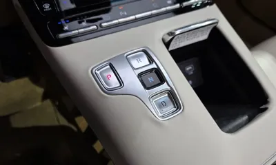 Hyundai Grandeur 2020, 75065 км, за 17526.59 USD - фото 9