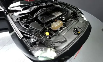 Ford Mustang 2019, 90106 км, за 20283.58 USD - фото 6