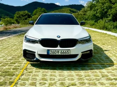 BMW 5-Series 2018, 119712 км, за 16404.1 USD