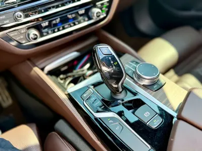 BMW 5-Series 2018, 119712 км, за 16404.1 USD - фото 20