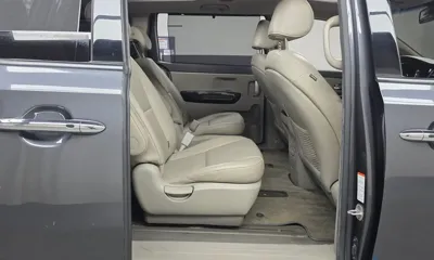 Kia Canival 2016, 151873 км, за 6188.93 USD - фото 11