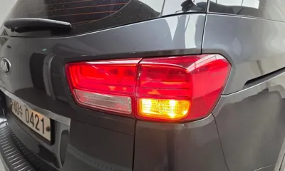 Kia Canival 2016, 151873 км, за 6188.93 USD - фото 23